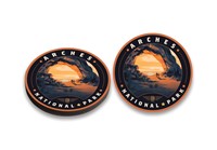 Arches NP Daybreak Circle Wood Magnet